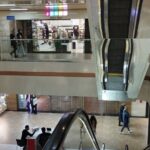 پله‌های برقی مرکز خرید دیلمان