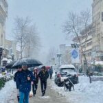 زیبا شدن خیابان علم‌الهدی با برف